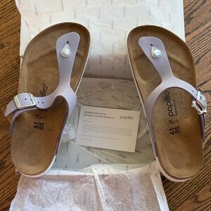 Papillio sandal in purple fog